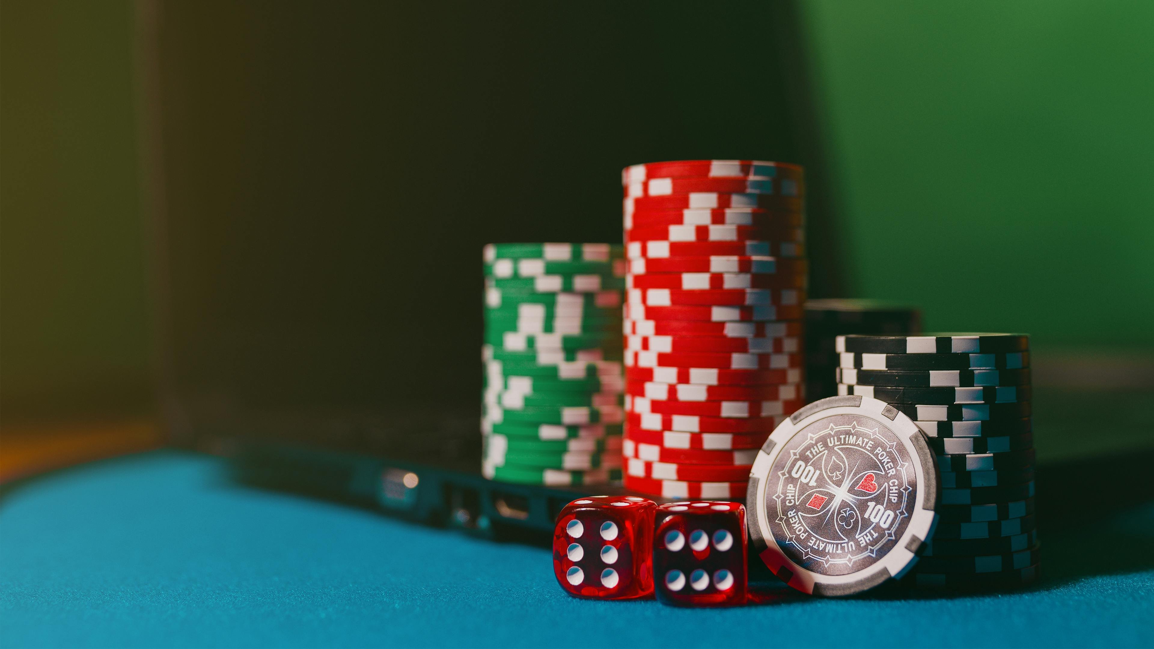 kl semarang Super Sic Bo mobile app interface showing dice result and betting options